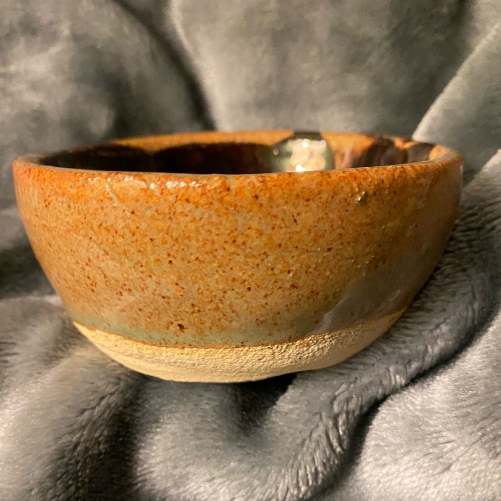 Stoneware pottery bowl dish rice trinkets sauces marked HM on bottom